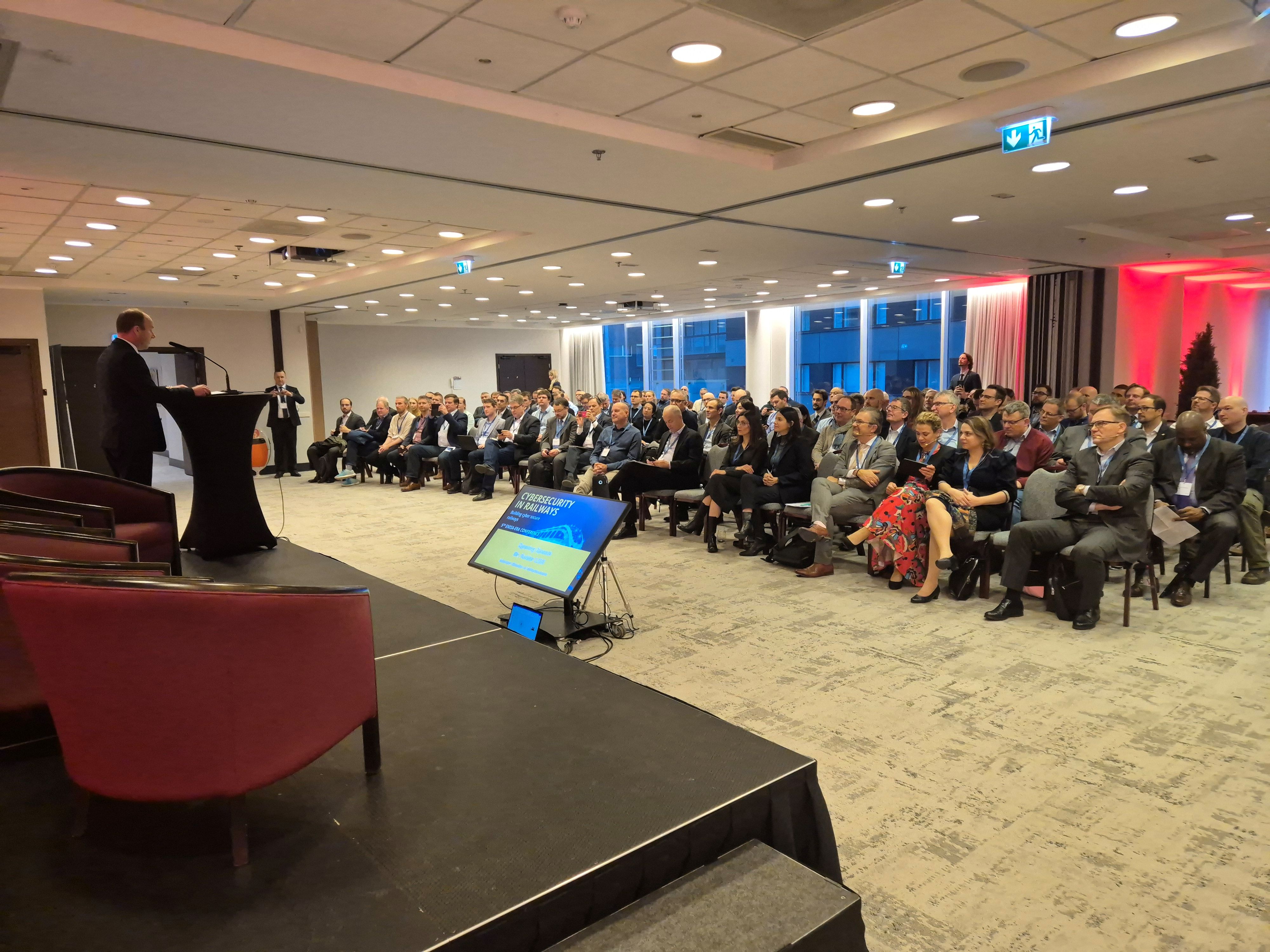 5CR - 20251201_093556