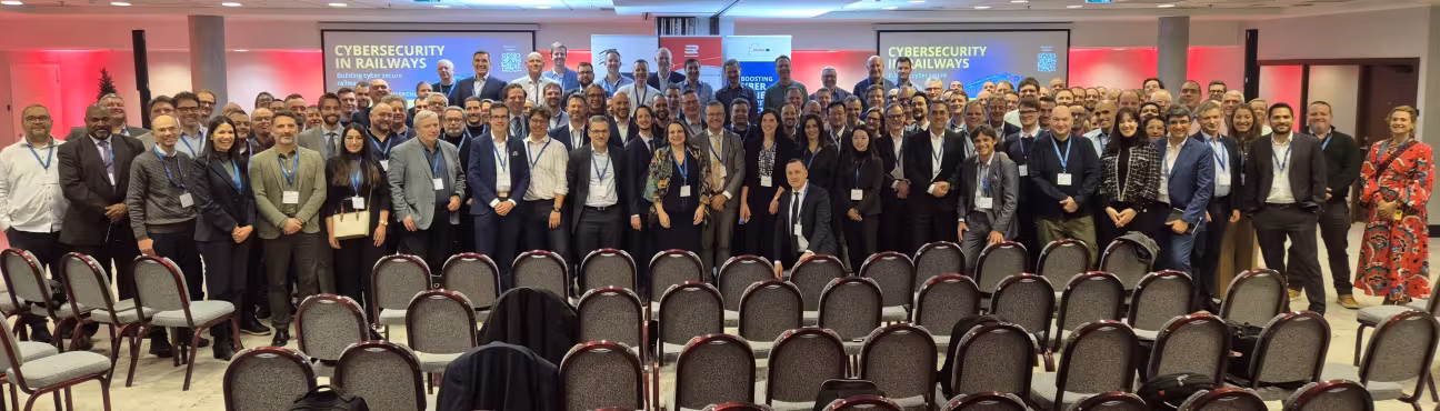 5CR - 20251201_180440 carousel