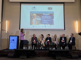 Oana Gherghinescu moderating at the 2025 Women in Rail Awards