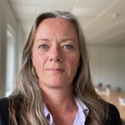 Mette Bomholt